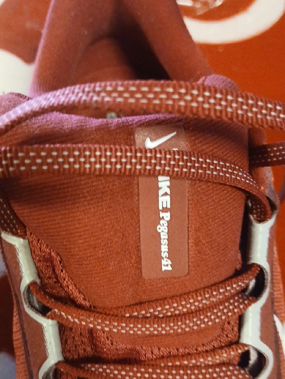 Mens Size 11 Nike Alabama Running Shoes - Picture 3 of 7
